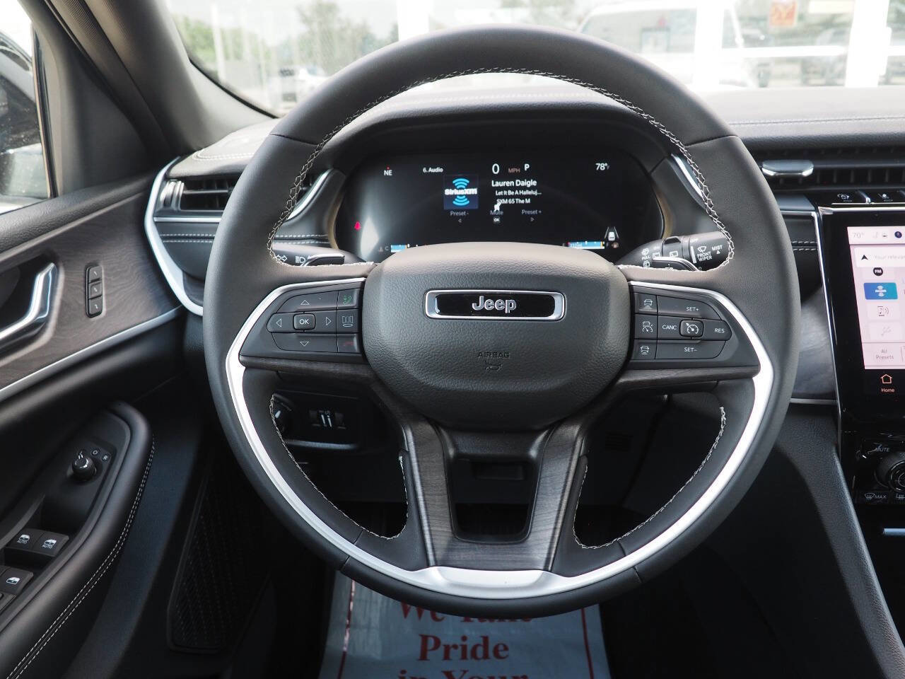 New 2025 Jeep Grand Cherokee L Limited image 21