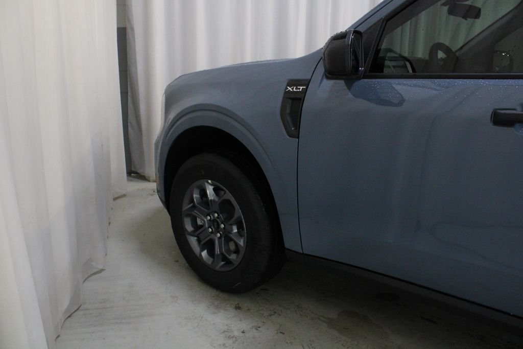 New 2026 Ford Maverick XLT w/ XLT Luxury Package FWD image 29