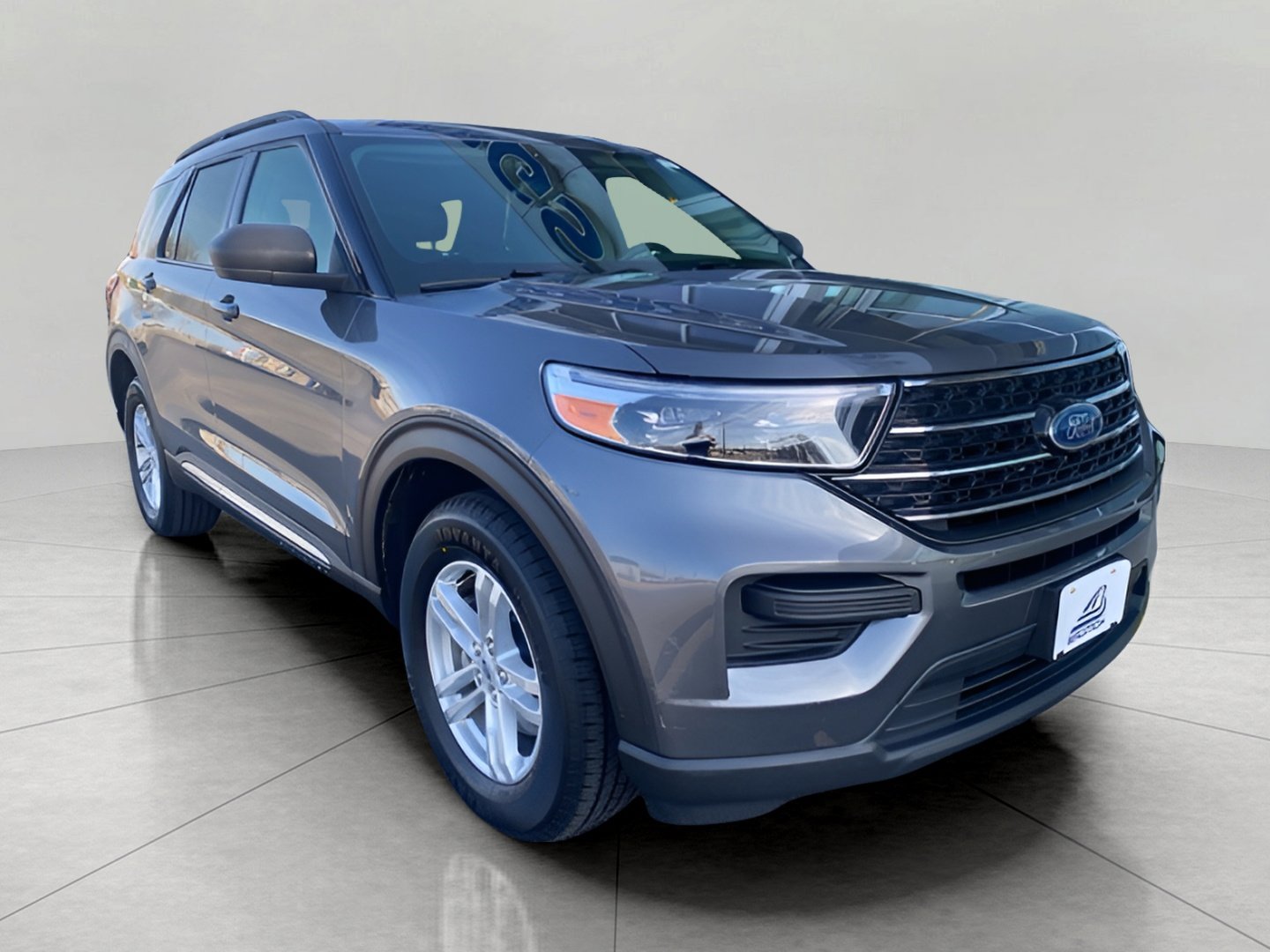 Used 2022 Ford Explorer XLT image 29