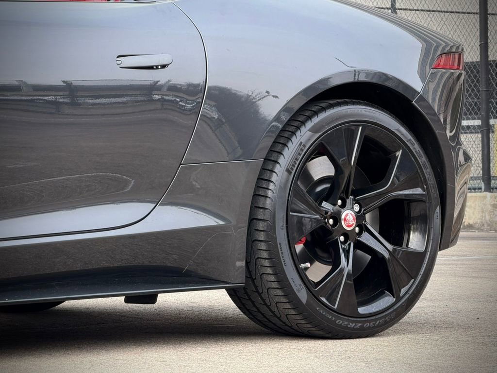 Used 2022 Jaguar F-TYPE P450 image 9