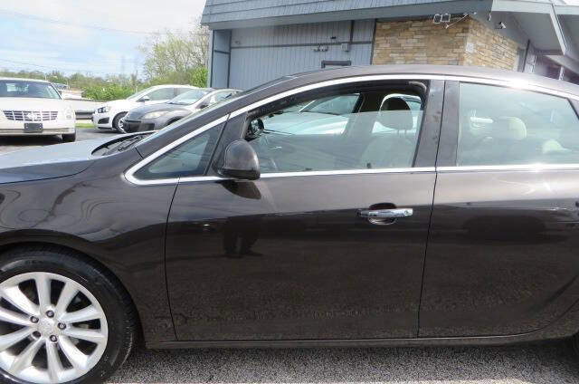 Used 2014 Buick Verano FWD image 33