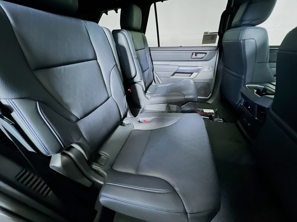 New 2026 Toyota Sequoia Platinum AWD/4WD image 20