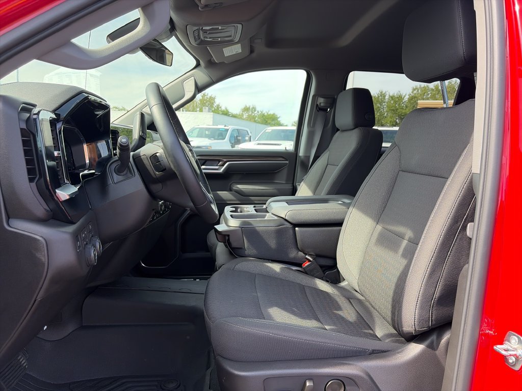 New 2026 Chevrolet Silverado 1500 LT AWD/4WD image 13