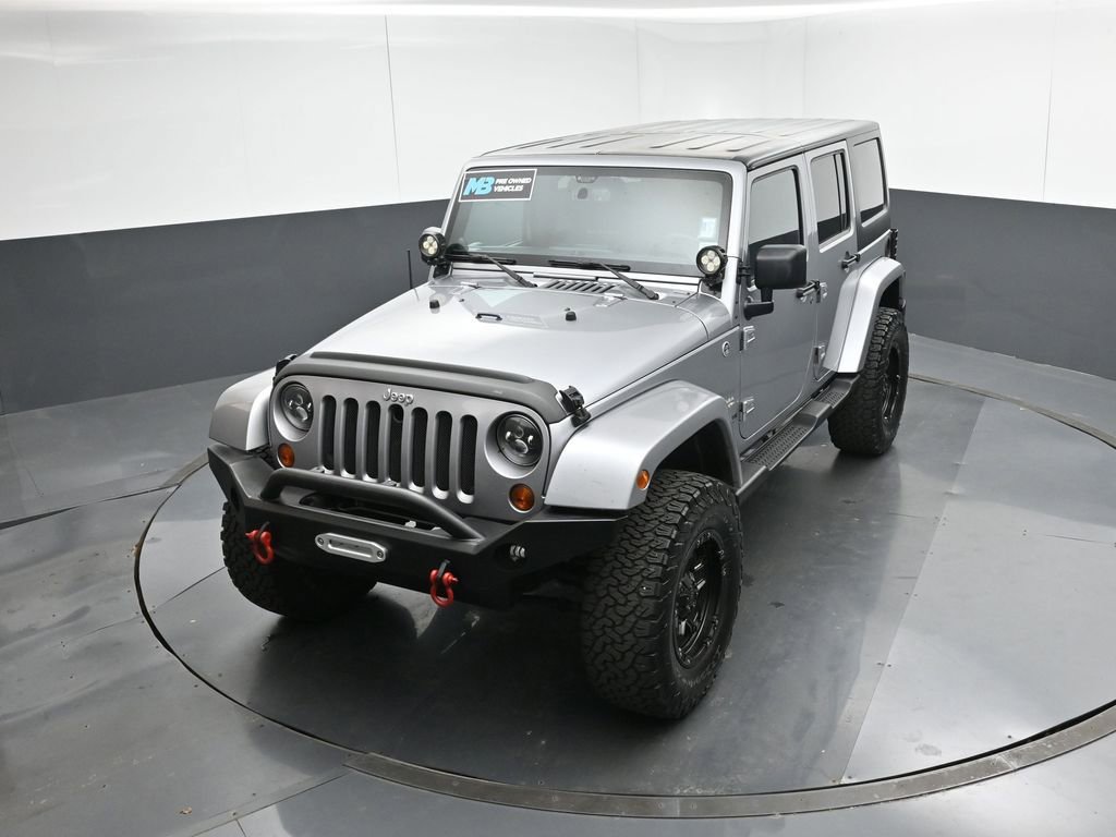 Used 2013 Jeep Wrangler Unlimited Sahara w/ Dual Top Group image 47
