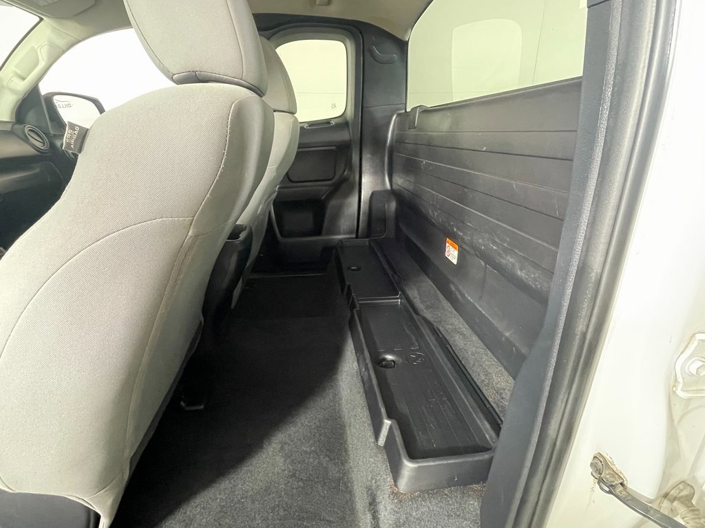 Used 2019 Toyota Tacoma SR5 image 23