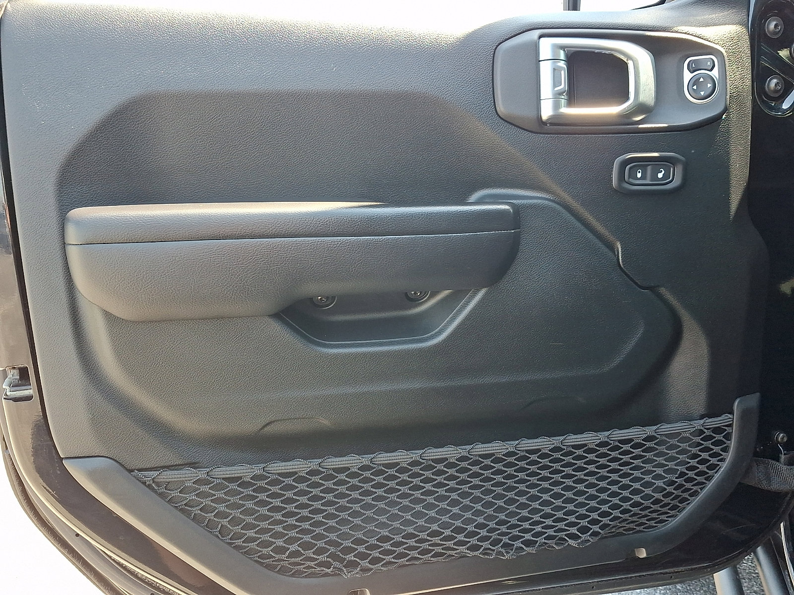 Used 2021 Jeep Wrangler Unlimited Sport AWD/4WD image 12