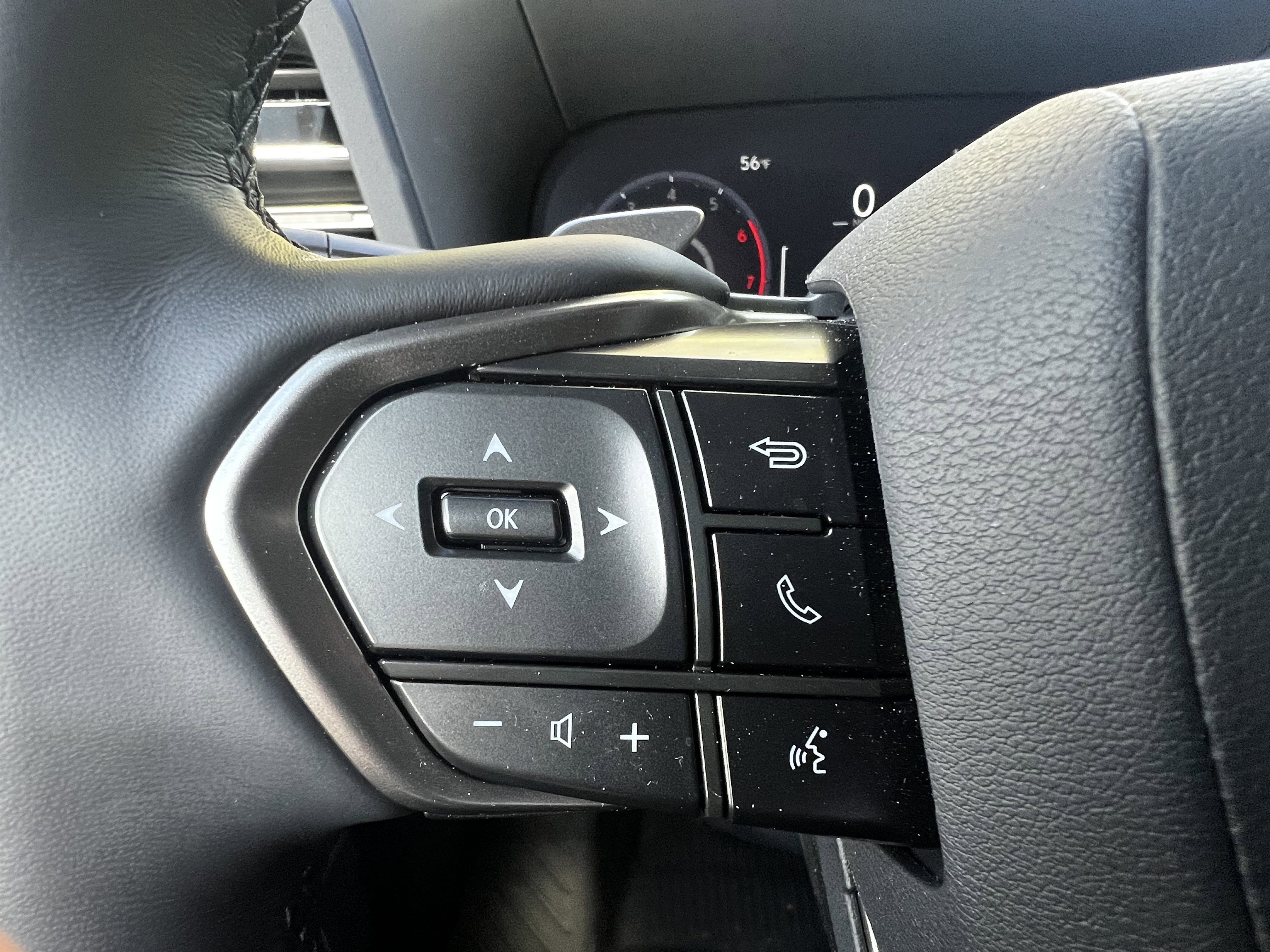 Used 2025 Lexus GX 550 w/ Accessory Package (2T) image 19