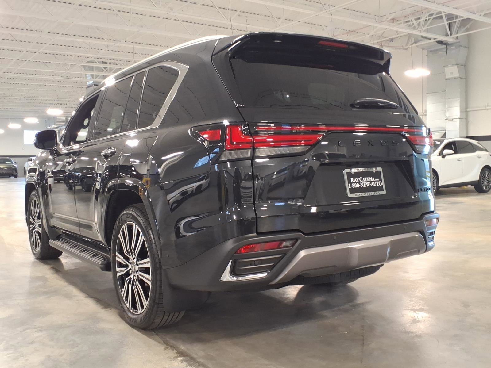 New 2026 Lexus LX 700h Luxury image 14