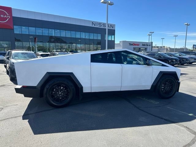 Used 2024 Tesla Cybertruck Cyberbeast AWD/4WD image 13