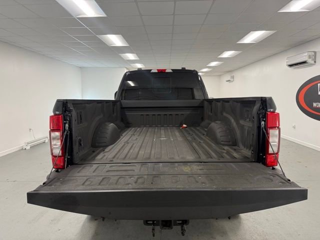 Used 2022 Ford F350 XLT w/ XLT Premium Package image 9