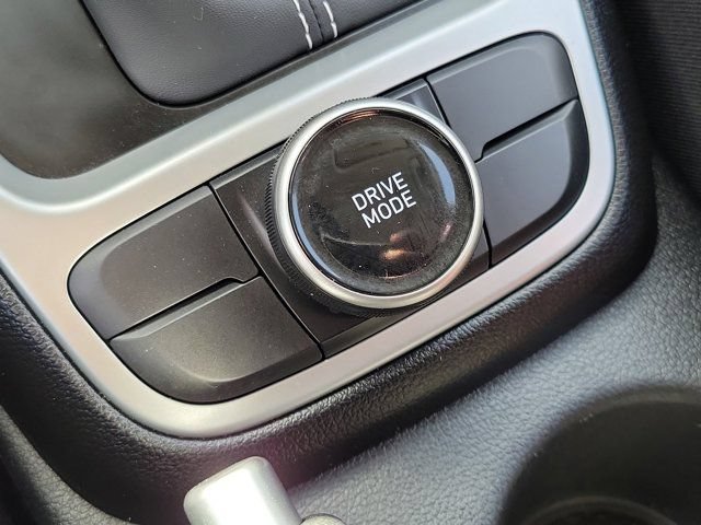 Certified 2024 Hyundai Venue SEL FWD image 32