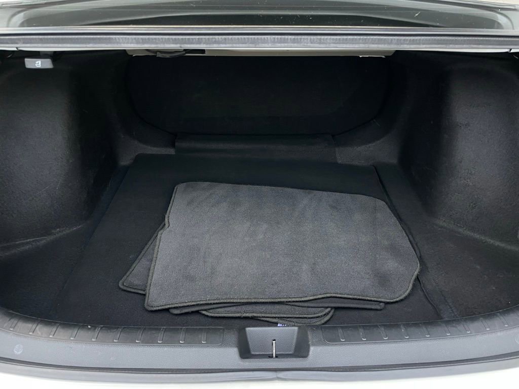 Used 2022 Honda Civic LX image 39