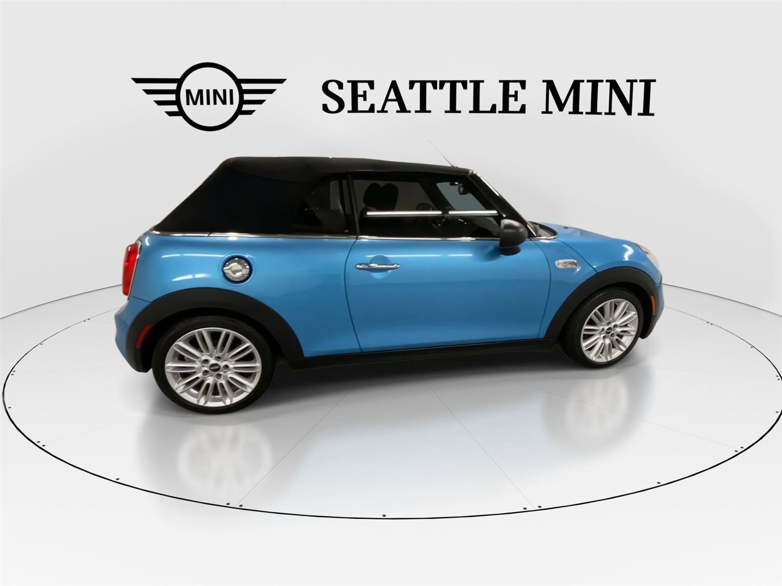 Used 2017 MINI Cooper S image 11