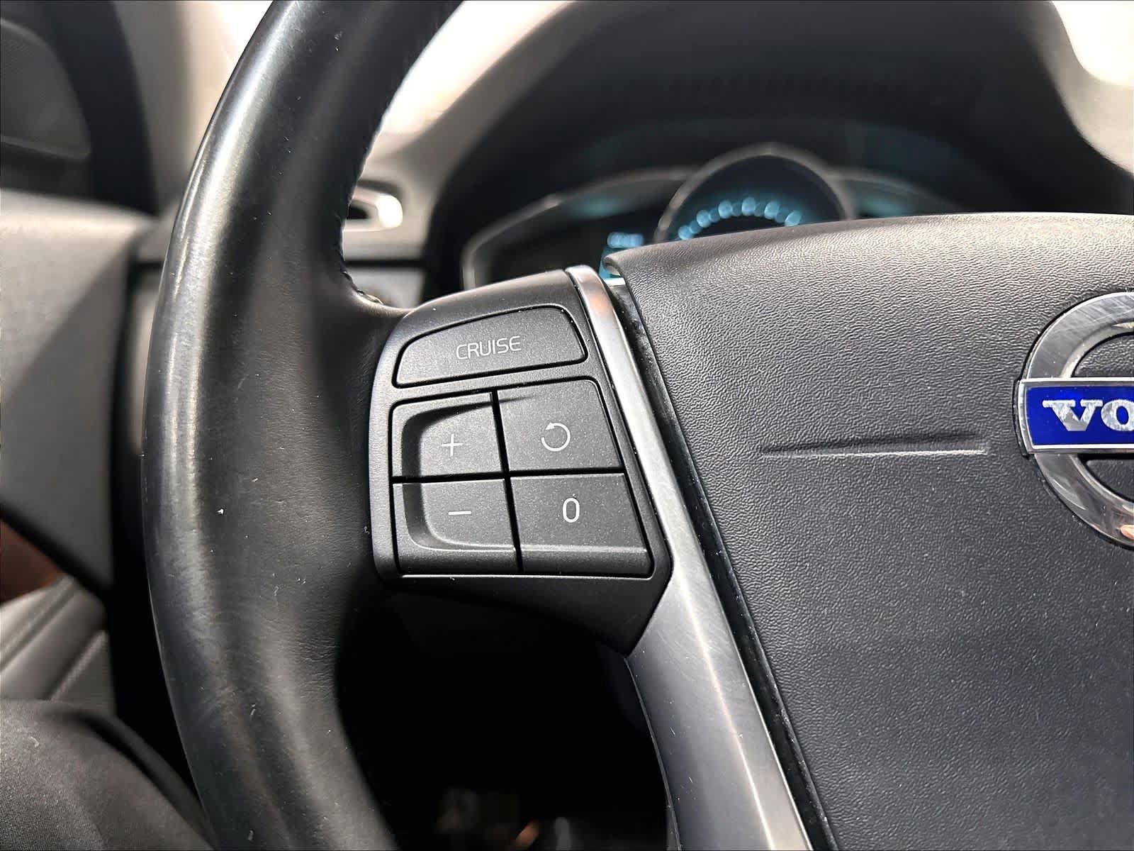 Used 2015 Volvo XC70 3.2 Premier AWD/4WD image 19
