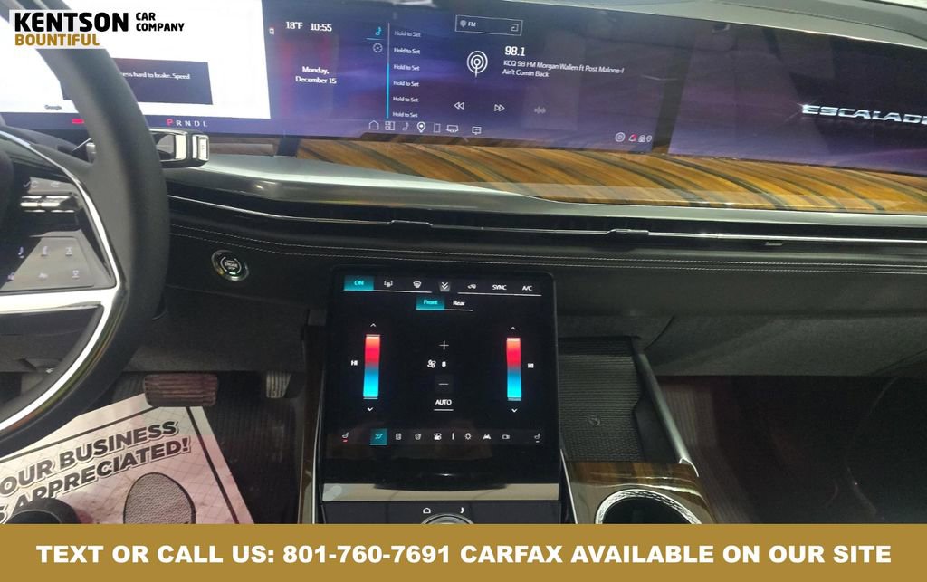 Used 2025 Cadillac Escalade Sport Platinum image 4