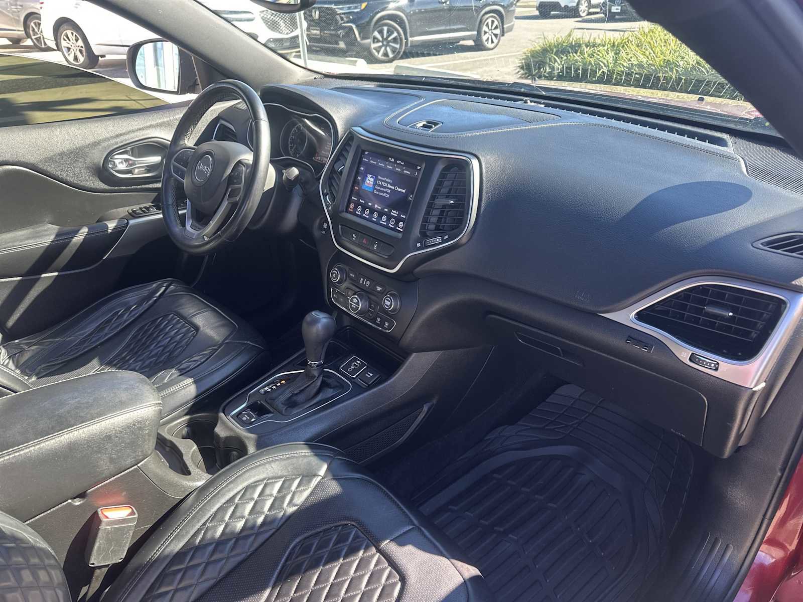 Used 2021 Jeep Cherokee Latitude Lux 80th Anniv w/ Quick Order Package 26U 80TH image 28