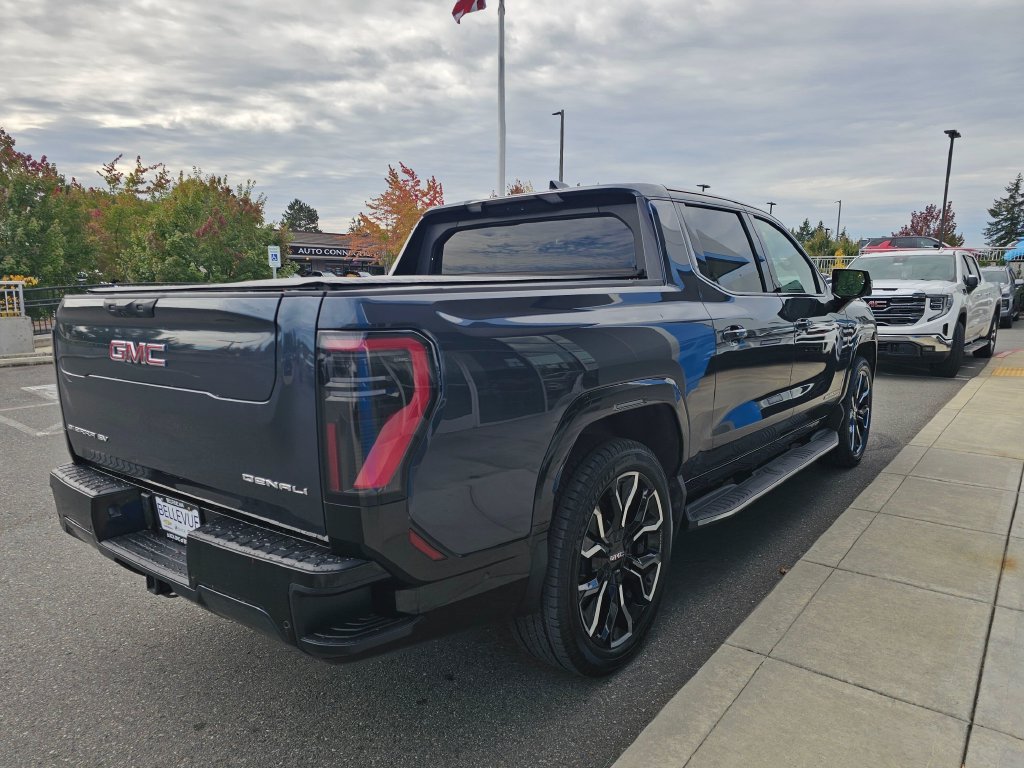 Used 2026 GMC Sierra EV Denali AWD/4WD image 7