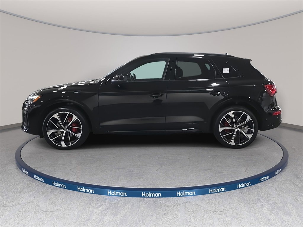 Used 2024 Audi SQ5 Prestige w/ Prestige Package image 9
