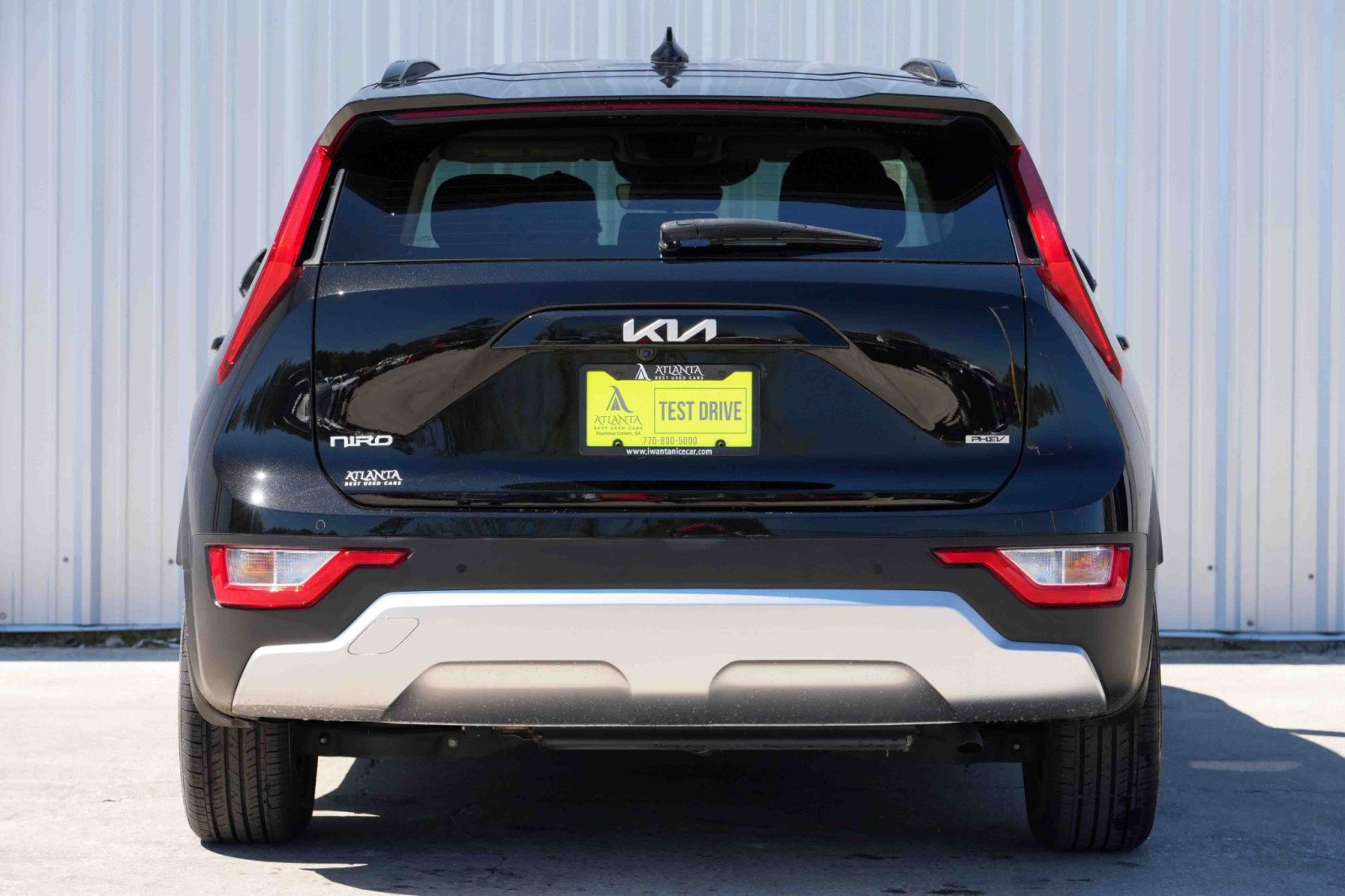Used 2023 Kia Niro EX FWD image 10