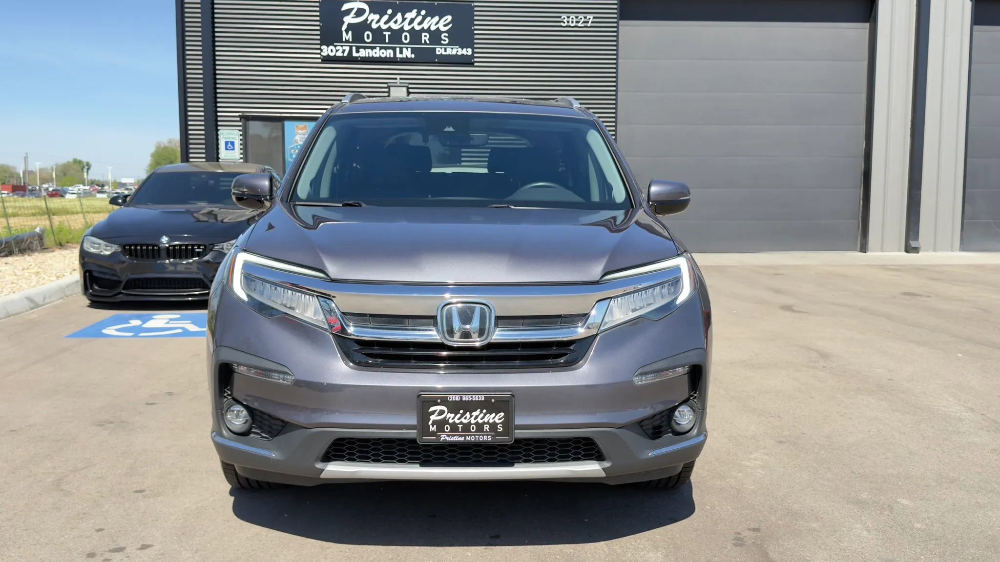 Used 2020 Honda Pilot Touring image 3