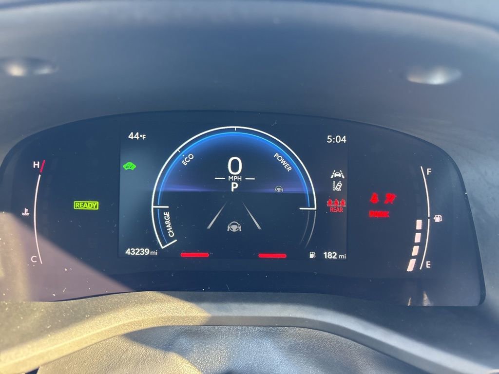 Used 2025 Toyota Camry SE image 15