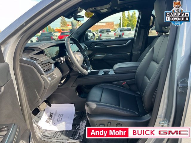 Used 2026 GMC Acadia Elevation w/ Elevation Premium Package FWD image 19