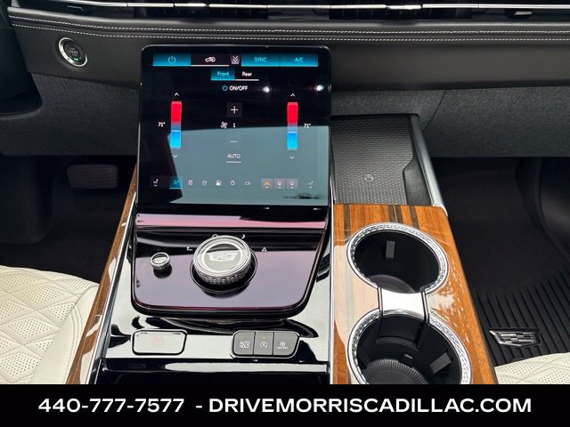Certified 2025 Cadillac Escalade Sport Platinum w/ LPO, ONYX Package AWD/4WD image 27