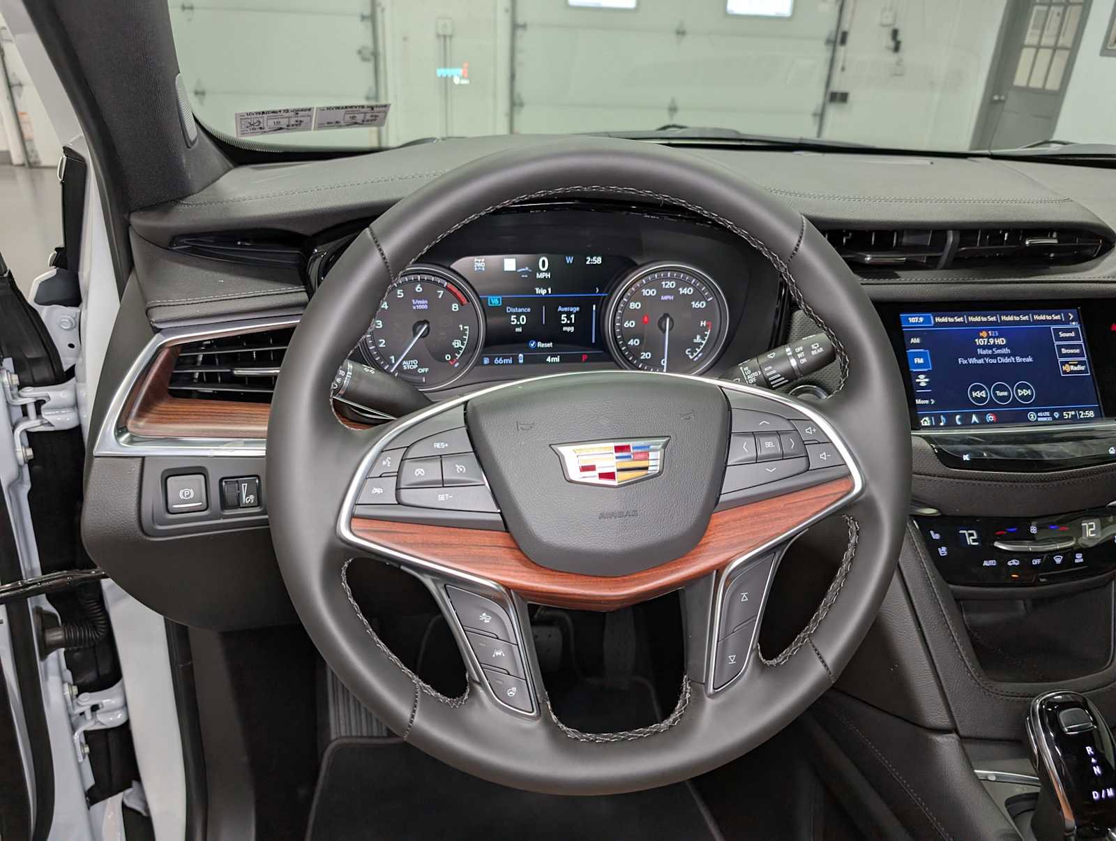 New 2026 Cadillac XT5 Premium Luxury w/ Driver Assist Package AWD/4WD image 31