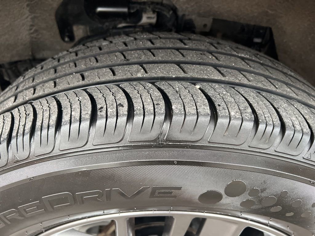 Certified 2023 Nissan Rogue S image 42