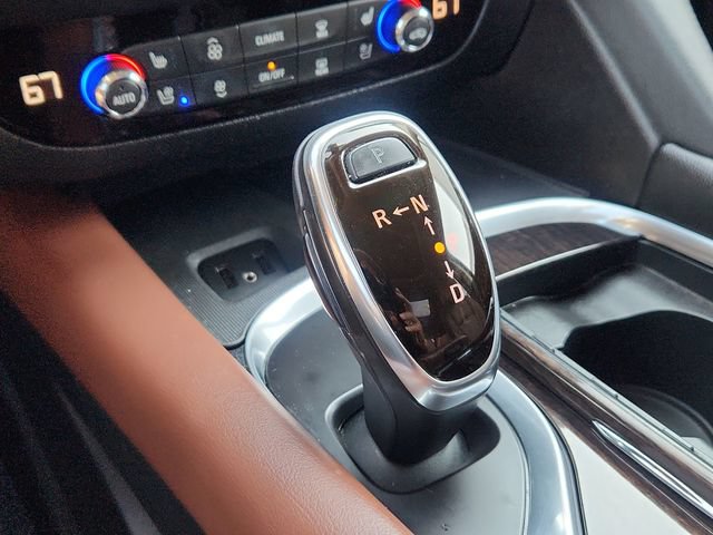 Used 2019 Buick Enclave Avenir w/ Avenir Technology Package AWD/4WD image 46