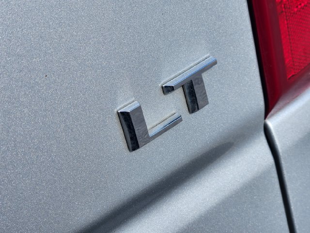 Certified 2022 Chevrolet Silverado 1500 LT RWD image 12