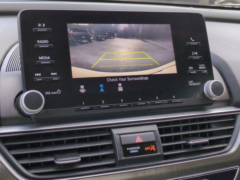 Used 2019 Honda Accord LX image 18