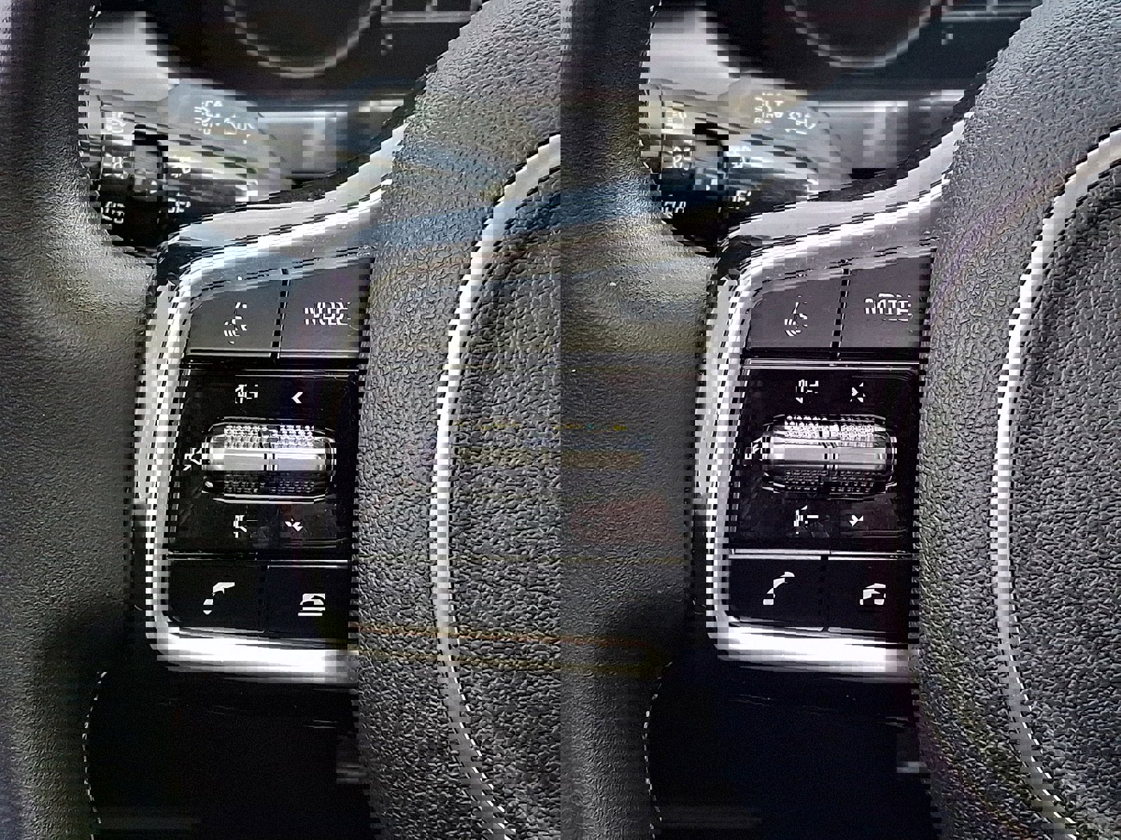 Used 2021 Kia Sorento SX image 22