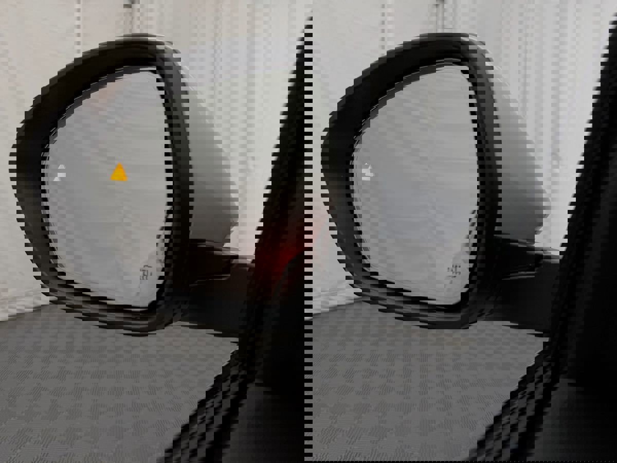 Used 2024 Maserati Grecale Modena image 20