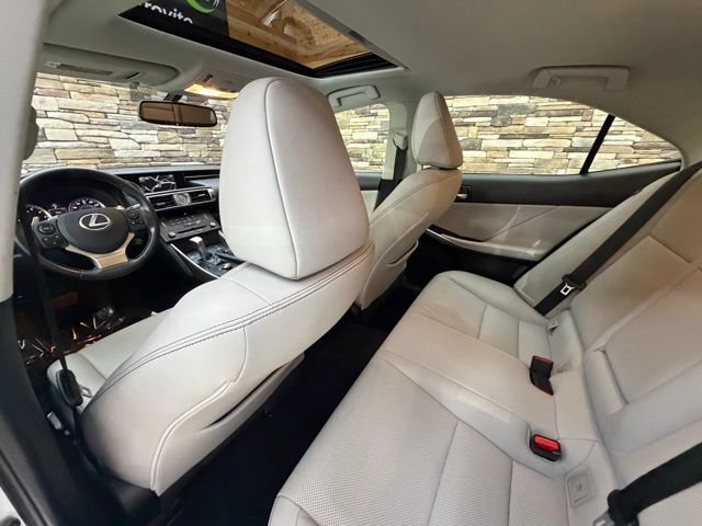 Used 2016 Lexus IS 300 AWD w/ Navigation System Package image 32