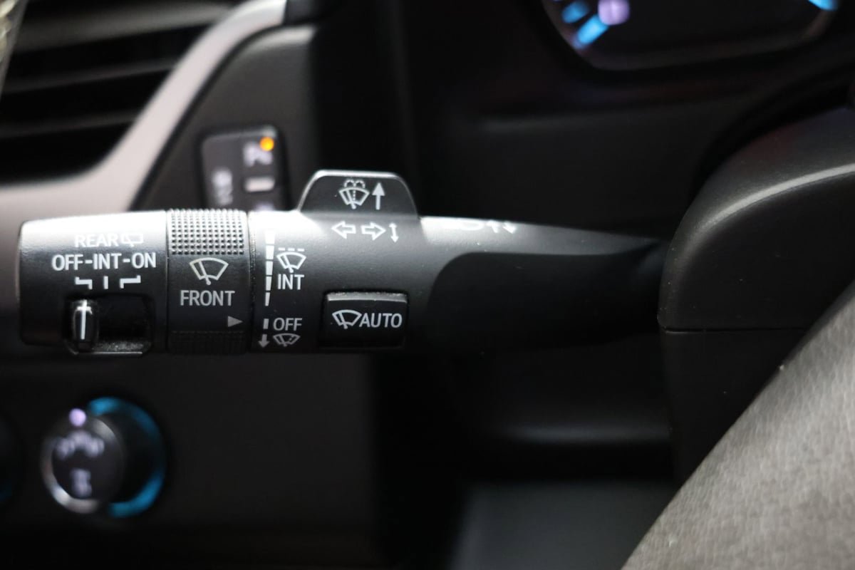 Used 2019 Chevrolet Suburban LT AWD/4WD image 25