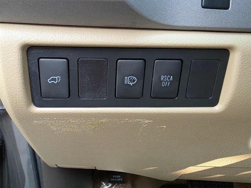 Used 2011 Toyota Sequoia Limited AWD/4WD image 46