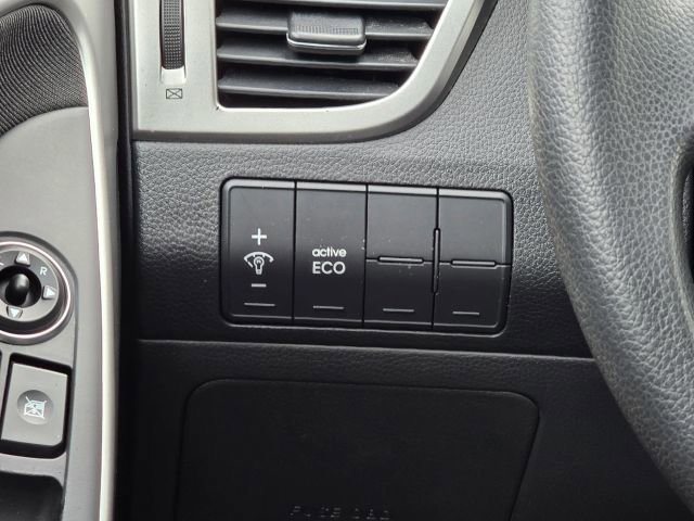 Used 2014 Hyundai Elantra GT image 19