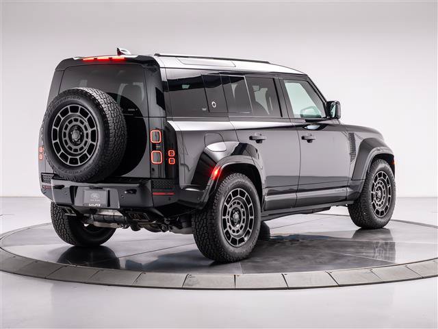 New 2026 Land Rover Defender 110 OCTA AWD/4WD image 5