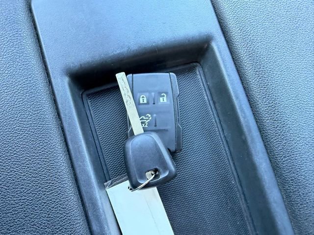 Used 2023 GMC Sierra 2500 SLE image 26