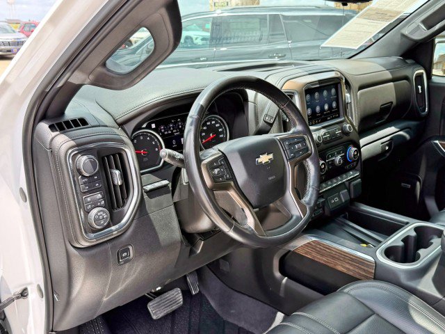 Used 2019 Chevrolet Silverado 1500 High Country w/ Technology Package AWD/4WD image 20