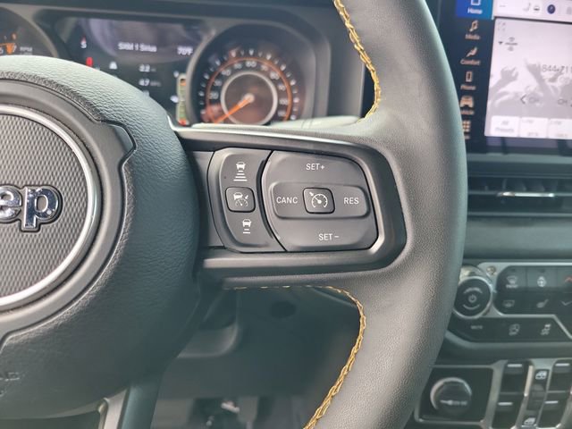 Used 2024 Jeep Gladiator Sport image 14