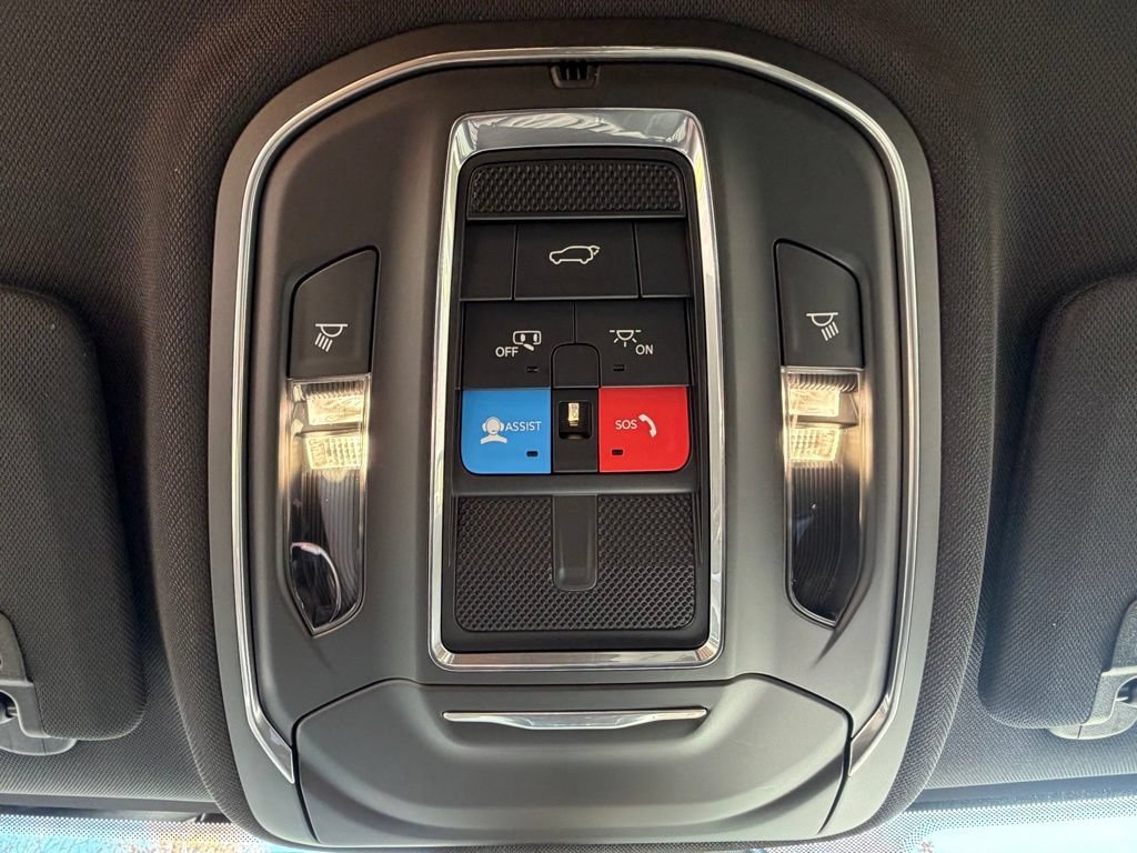 New 2025 Jeep Grand Cherokee L Laredo AWD/4WD image 26