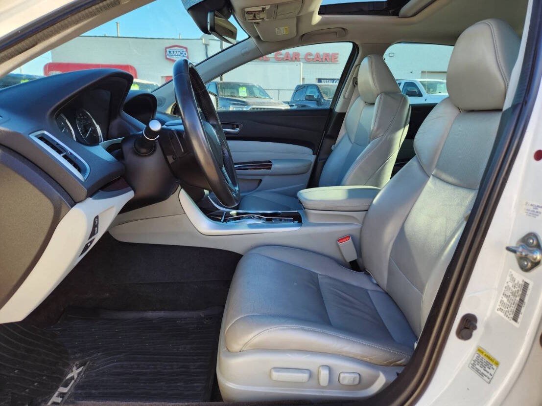 Used 2015 Acura TLX V6 w/ Advance Package FWD image 11