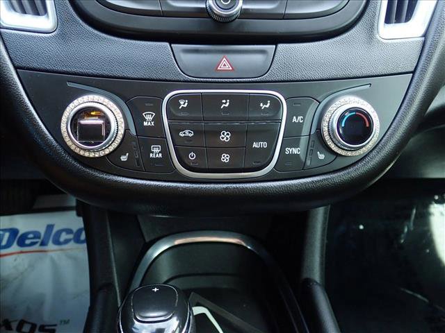 Used 2019 Chevrolet Malibu LT w/ Leather Package image 18