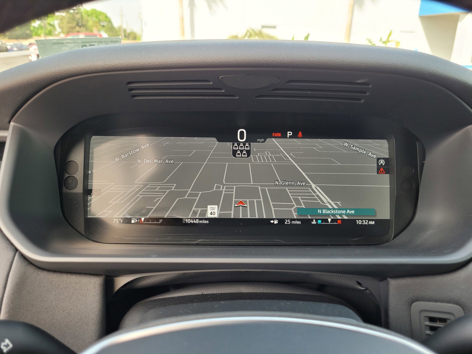 Used 2024 Land Rover Discovery S image 23