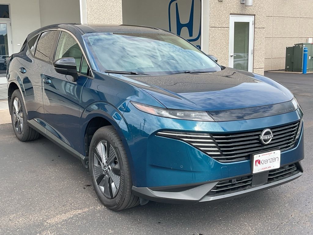 Used 2025 Nissan Murano SL image 3