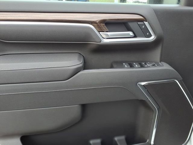 New 2026 Chevrolet Silverado 2500 LT w/ All Star Edition AWD/4WD image 9