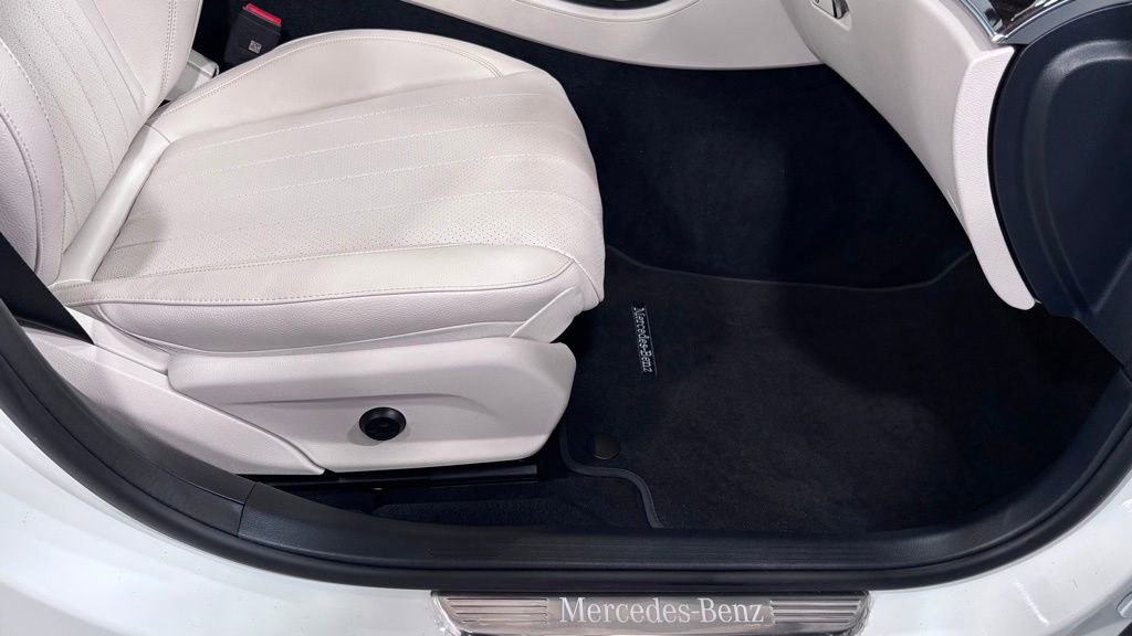 Certified 2023 Mercedes-Benz E 350 4MATIC Sedan image 17