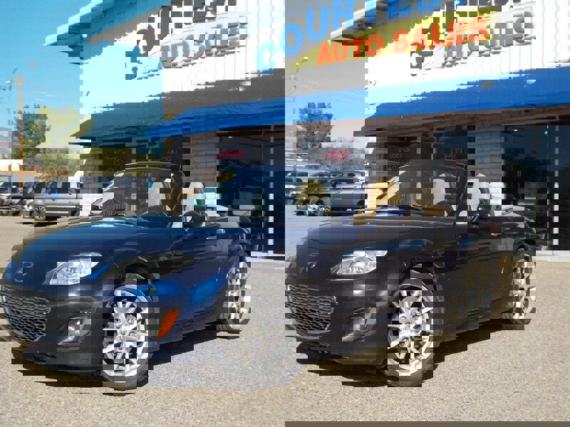 Used 2009 MAZDA MX-5 Miata Grand Touring w/ Premium Pkg